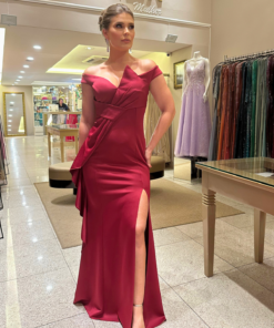 Vestido de festa marsala