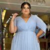 Vestido de Festa Plus Size Azul Serenity Capa Xale, Tecido Brilho.