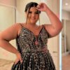 Vestido plus size preto luxo